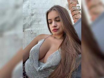 ------_ — Bongacams stream photo (Jun 2026)
