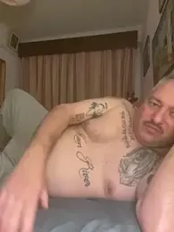 Russirayu — Stripchat stream photo (Apr 2026)