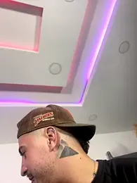 STEPFRIENDS — Stripchat stream photo (Aug 2025)