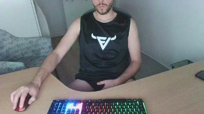 nuerololo — Cam4 stream photo (Feb 2026)