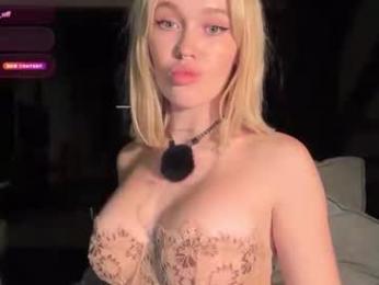 golden_alinee — Chaturbate stream photo (Jun 2026)