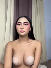 Diannellove — Stripchat stream photo (Apr 2026)