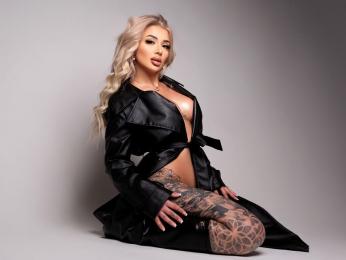 JuliaNoir — Livejasmin stream photo (May 2025)