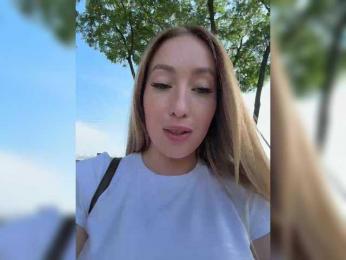 Chloee — Bongacams profile photo