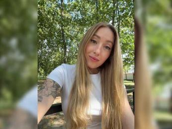 Chloee — Bongacams stream photo (Aug 2026)