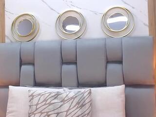 Aliah Manzur — modelo de webcam en línea en flirt4free