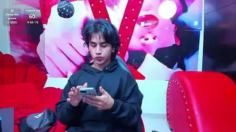 alex_477 — Stripchat stream photo (Jun 2026)