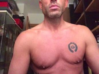 Xisco8_2 — Cam4 profile photo