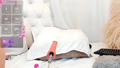 adhitii — Stripchat stream photo (Apr 2026)