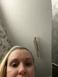 Bella-Tight — Stripchat stream photo (Mar 2026)