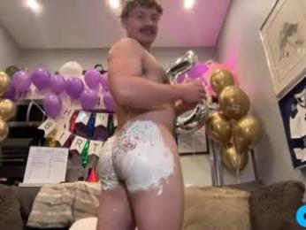 chadtitan — modelo de webcam en línea en chaturbate
