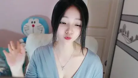 xiao-xiao-D — Stripchat stream photo (Apr 2025)