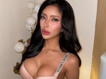 TyraMadrigal — modelo de webcam en línea en livejasmin