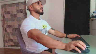 supermanboyxxl — Cam4 stream photo (Sep 2026)