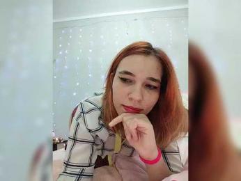 Kityteen — modelo de webcam en línea en bongacams