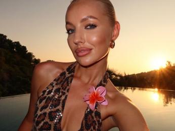 Maiu — livejasmin