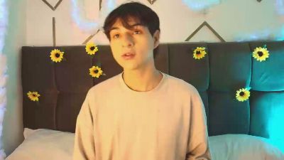 AleAurarashi — modelo de webcam en línea en cam4