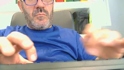 Teobg76 — modelo de webcam en línea en cam4