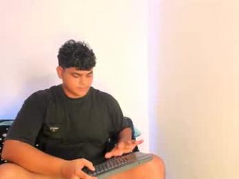 nicol_and_thiago_212 — modelo de webcam en línea en chaturbate