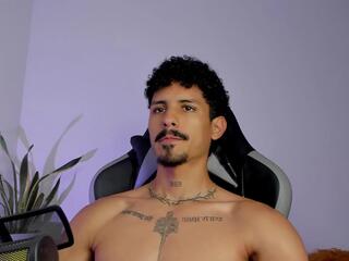 Lukee Taylor — flirt4free