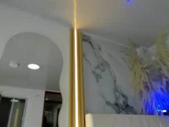 sara_davina — modelo de webcam en línea en chaturbate