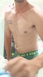 Mecheroman024 — modelo de webcam en línea en cam4