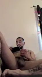 Cnutt310 — Stripchat stream photo (Feb 2026)