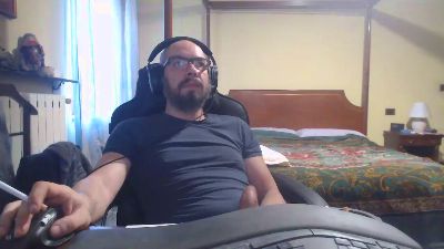 miktrent1 — modelo de webcam en línea en cam4