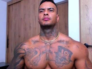 Darius Ions — Flirt4free stream photo (Apr 2026)