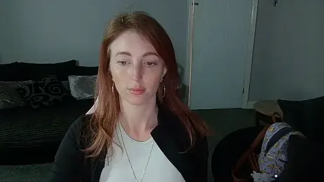Red_firesquirt — Stripchat stream photo (Apr 2026)