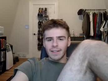 college_dad_bod — Chaturbate stream photo (Apr 2026)