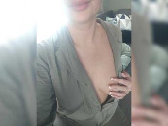 Tilda-1 — modelo de webcam en línea en bongacams