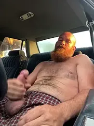 32XRedBeard — Stripchat stream photo (Apr 2026)