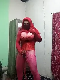 ElisyaHijabDoll — Stripchat stream photo (Aug 2026)