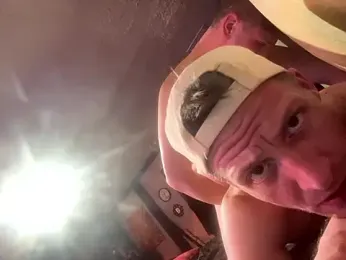 trash4cash — modelo de webcam en línea en stripchat