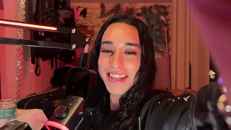 xoFrankie — modelo de webcam en línea en stripchat