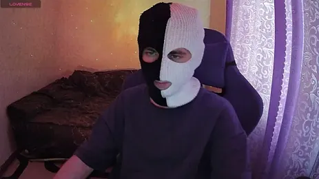 ZXCENSORED- — modelo de webcam en línea en stripchat