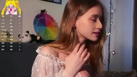 EdlinHargus — modelo de webcam en línea en stripchat