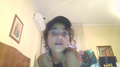 Fiorella45u — modelo de webcam en línea en cam4