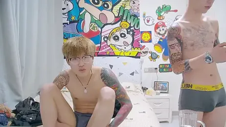 KK-cuteboy — modelo de webcam en línea en stripchat