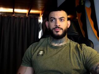 Jackson Cottonwood — modelo de webcam en línea en flirt4free