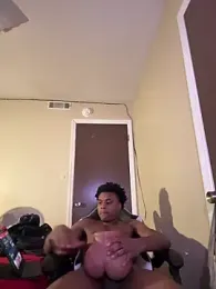 Bigdicktrick227 — Stripchat stream photo (Mar 2026)