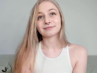 Mia Meowy — modelo de webcam en línea en flirt4free