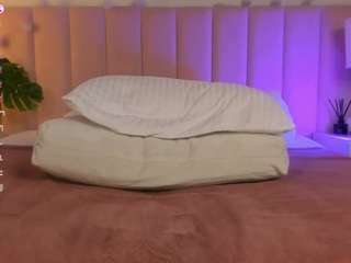 mintlackey — Camsoda stream photo (Mar 2026)