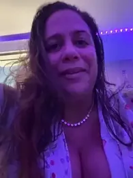 PrettyKittyMia — Stripchat stream photo (Dec 2025)