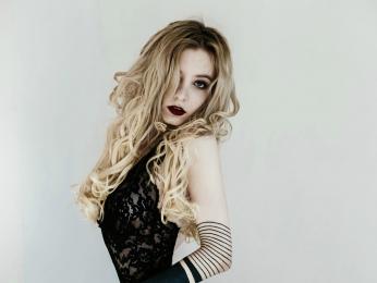 AngelikaMoebius — Livejasmin stream photo (Apr 2025)