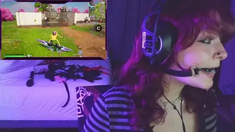 Violetfeverdream — Stripchat stream photo (Sep 2025)