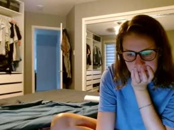 camforfunmoment — Chaturbate stream photo (Aug 2025)