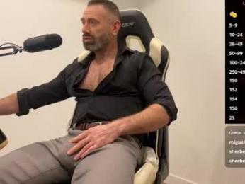 donnybasilisk — modelo de webcam en línea en chaturbate