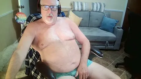 superbearboss — Stripchat stream photo (Apr 2026)